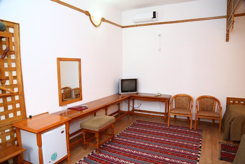 سمرقند Malika Classic Hotel الغرفة الصورة